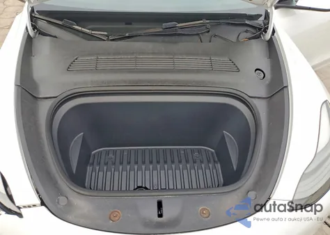 2023 Tesla Model Y из США, поврежденный, VIN 7SAYGDEE8PF666600